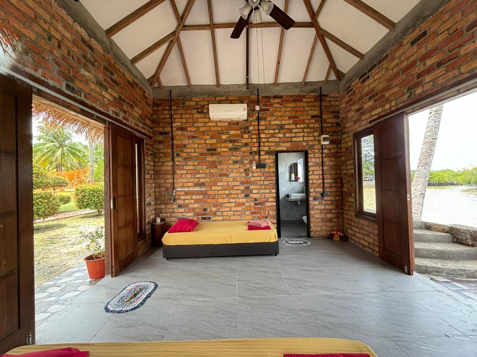 Loola Adventure Resort Teluk Bakau Rom bilde